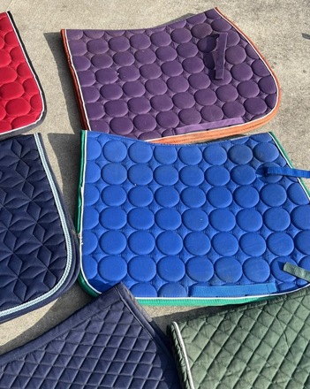 Lot of 7 saddle pads Roma and otherd