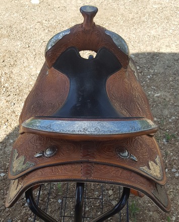 Circle Y Show Saddle 16"