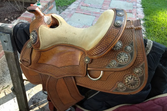 Beautiful Silver Mesa Custom Tooled Saddle 16"