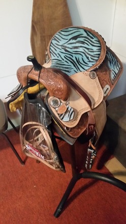 Double TT Barrel Saddle 15"