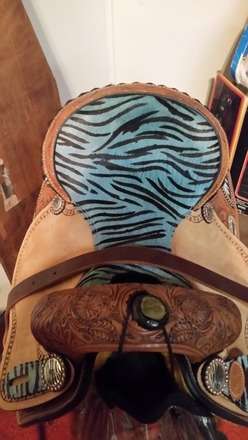 Double TT Barrel Saddle 15"