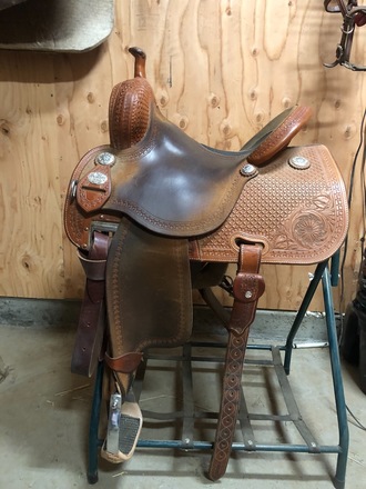 Martin Crown C Barrel Saddle 14"