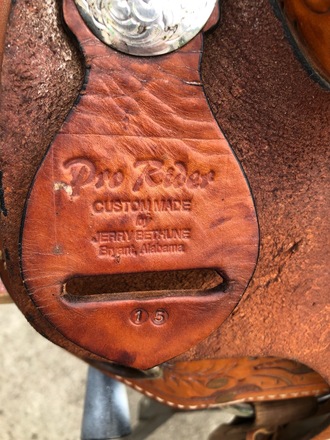 Pro Rider by Jerry Bethune Saddle 15"