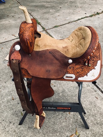 Pro Rider by Jerry Bethune Saddle 15"