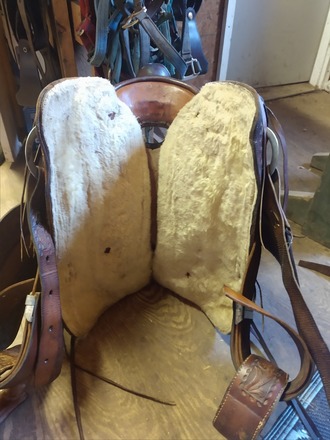 Big Horn Saddle 15"