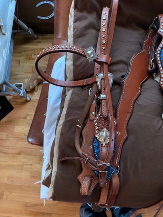 Custom Tack Set just in time for Christmas