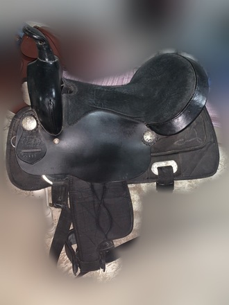 Western Saddle 15"