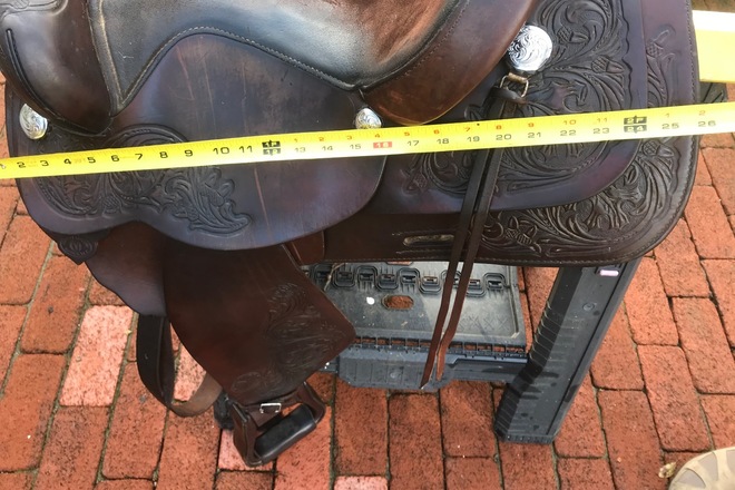 Circle Y Saddle 16"