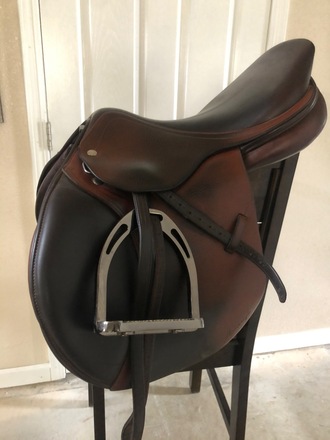 Amerigo Saddle 17”