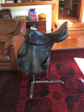 Kieffer Norbert Koof Jumping Saddle Black 17.5"