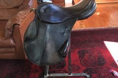 Selling: Kieffer Norbert Koof Jumping Saddle Black 17.5"